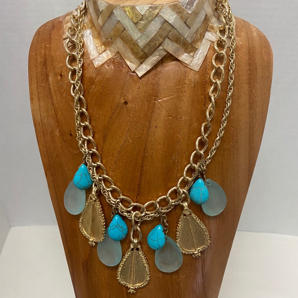 Turquoise stone necklace